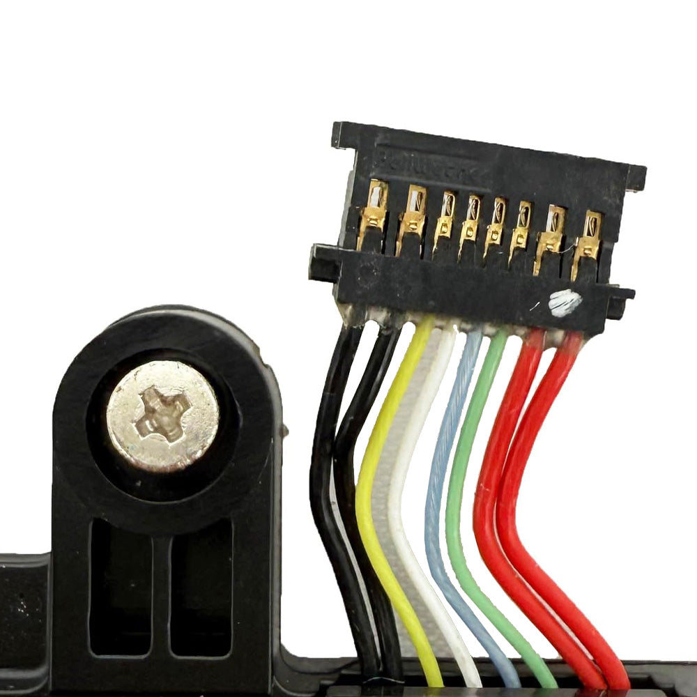Close-up of L23M3P75 compatible laptop battery connector for Lenovo ThinkPad T14s Gen 6 21M1 21M2